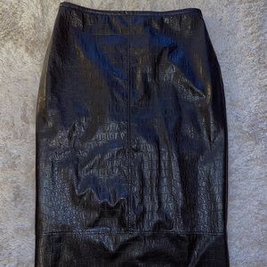 Alanni Mid Skirt by Donny Taylor